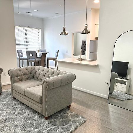 Downtown Dazzle 2 Bedroom هيوستن المظهر الخارجي الصورة