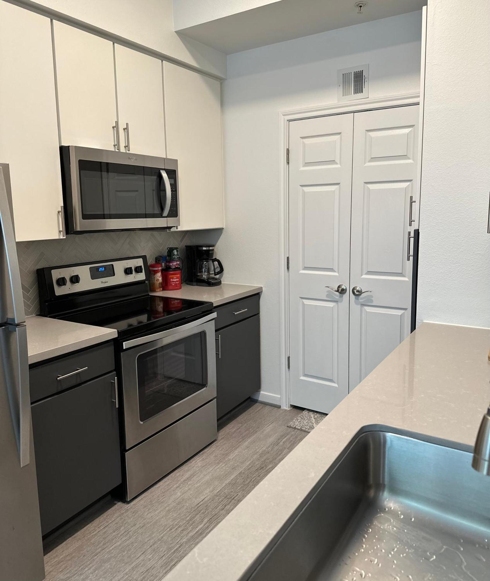 Downtown Dazzle 2 Bedroom هيوستن المظهر الخارجي الصورة